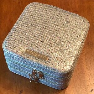 Isabella Scott Sydney Cosmetic Makeup Case
